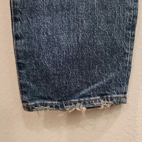 Madewell High-Rise Slim Boyjean in Lavern Wash - Picture 8 of 13